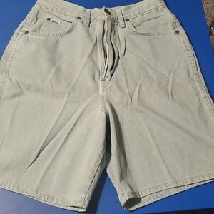 Vintage Chic Jean Denim Shorts